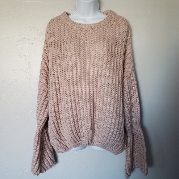 Moon & Madison Women's XL Blush Pink Open Knit Sweater Metallic Silver Bell Cuff - Picture 1 of 10